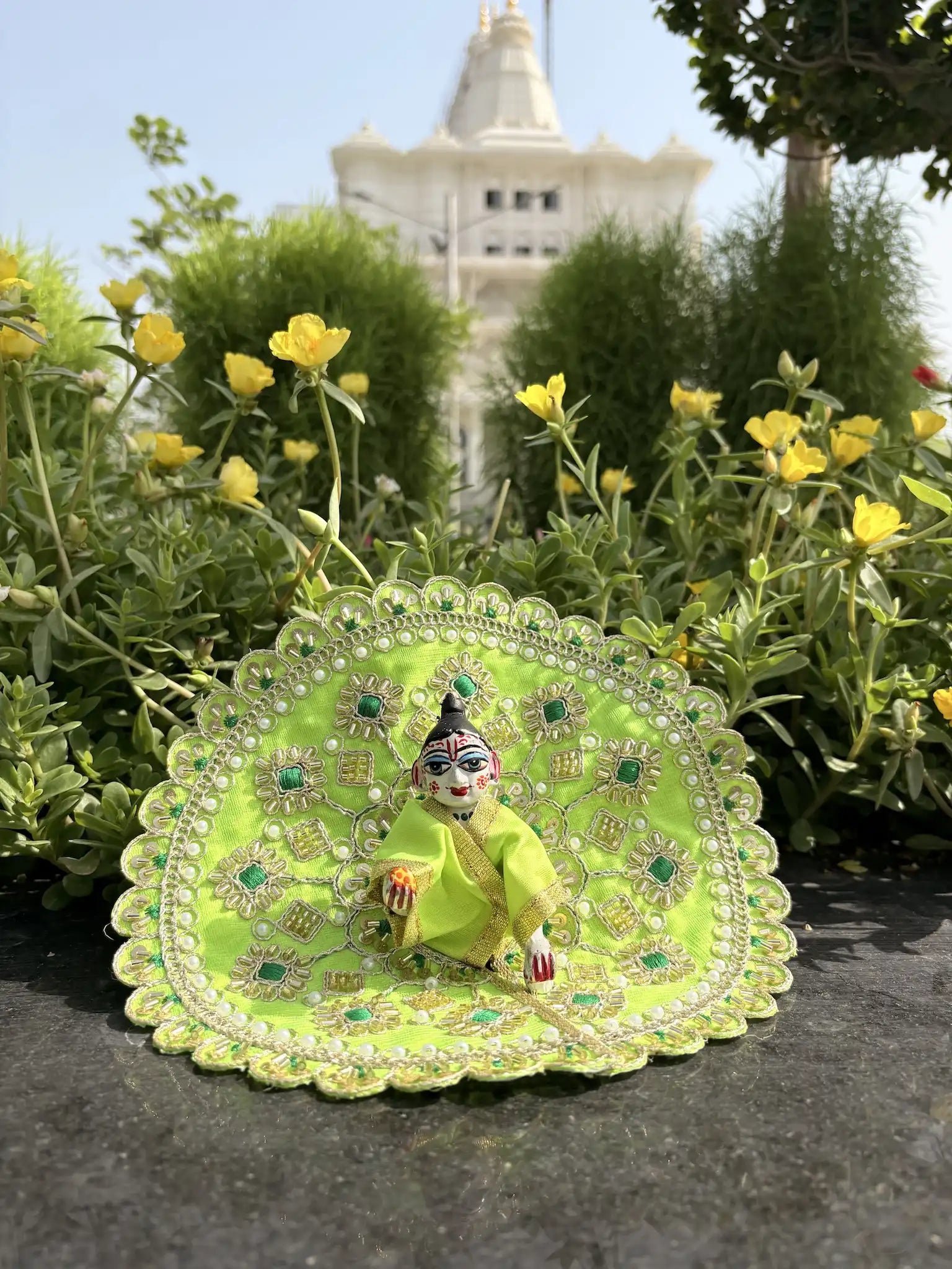 Size 4 - Heavy Fancy Laddu Gopal Poshak – Lime Green with Golden-Green Embroidery
