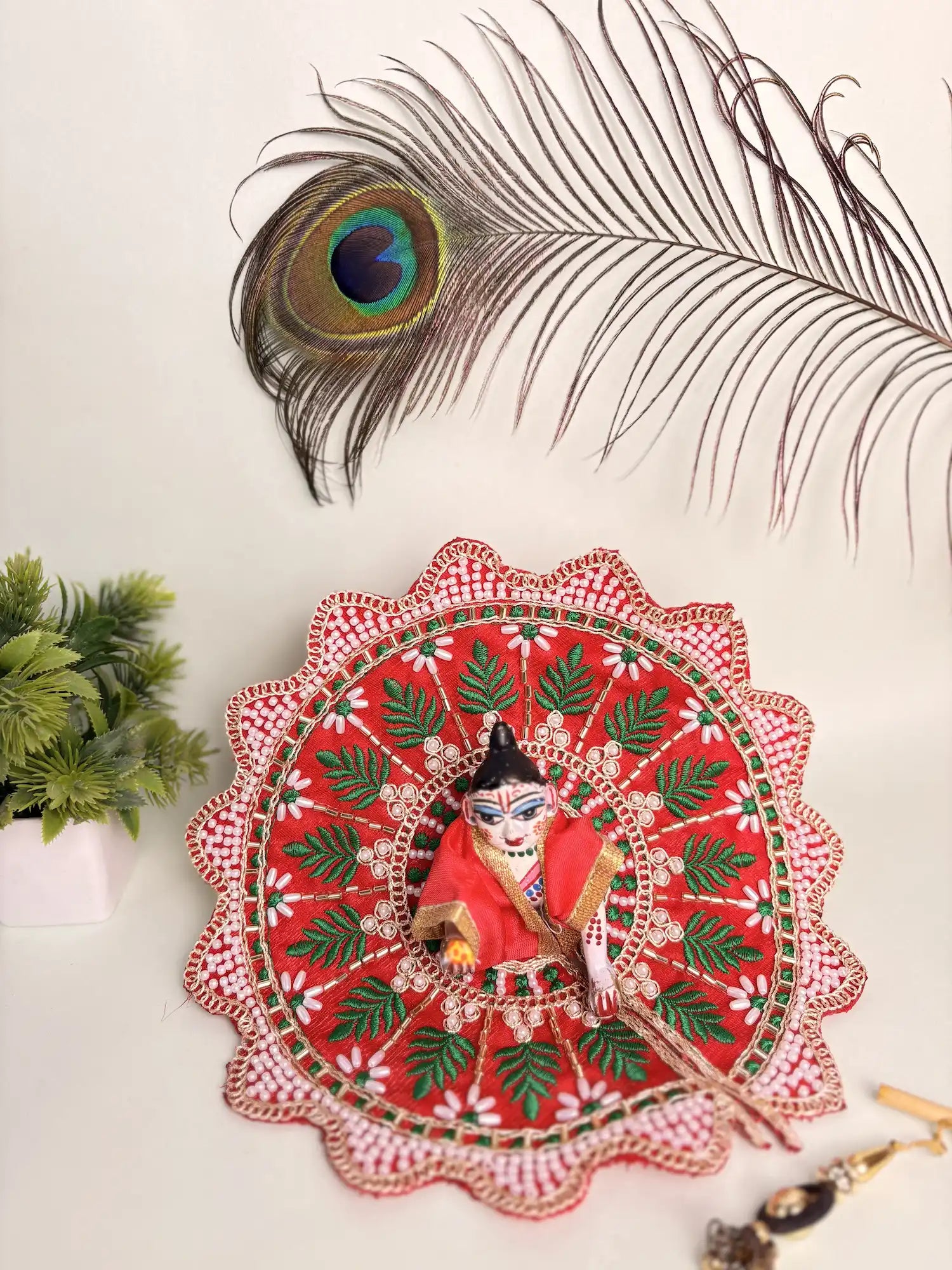 Red Embroidered Laddu Gopal Poshak – Size 4 | Festive Traditional Dress