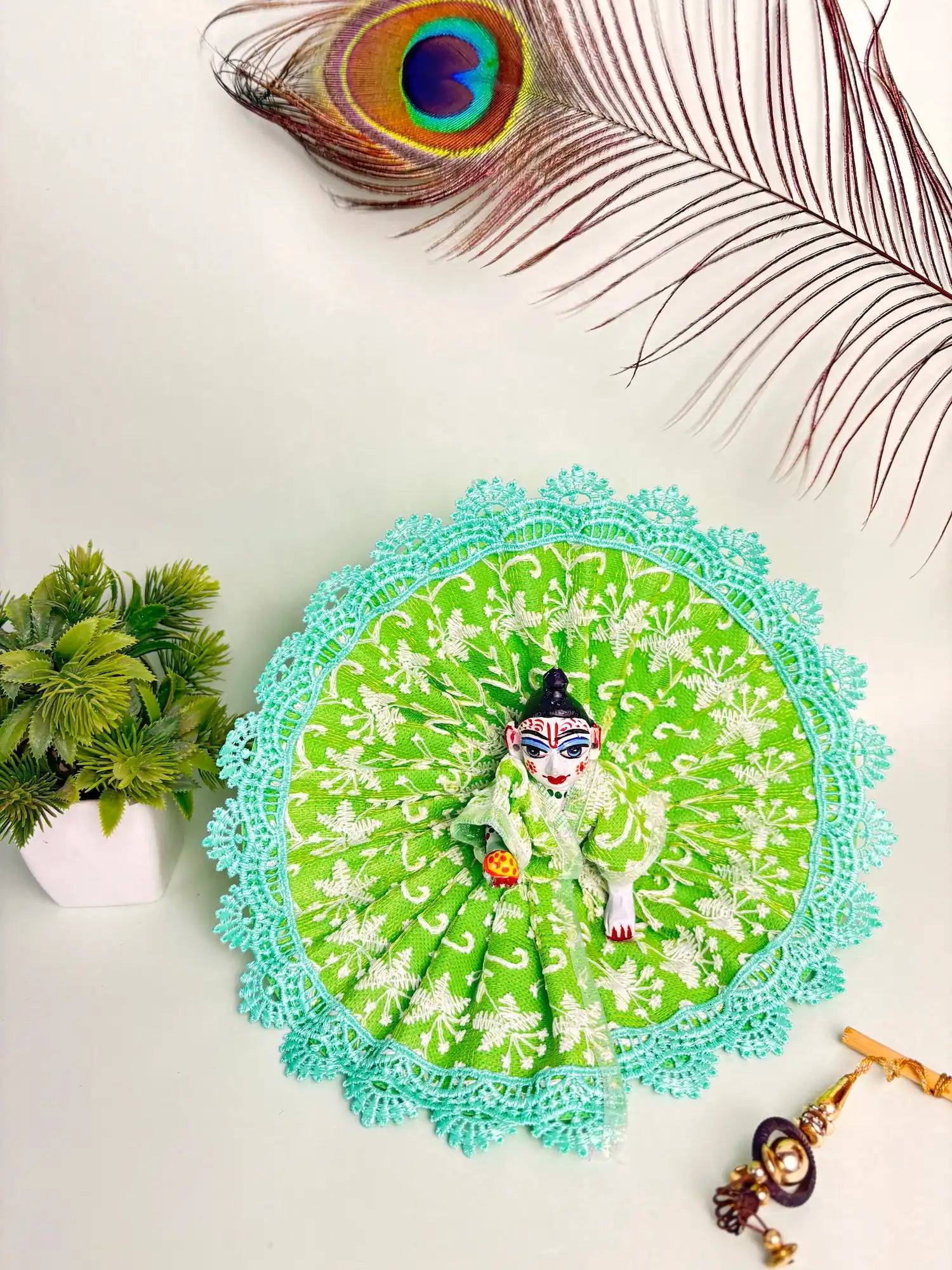 Size 4 Green Lace Laddu Gopal Poshak – Fresh Leafy Embroidery Net Dress for Thakur Ji