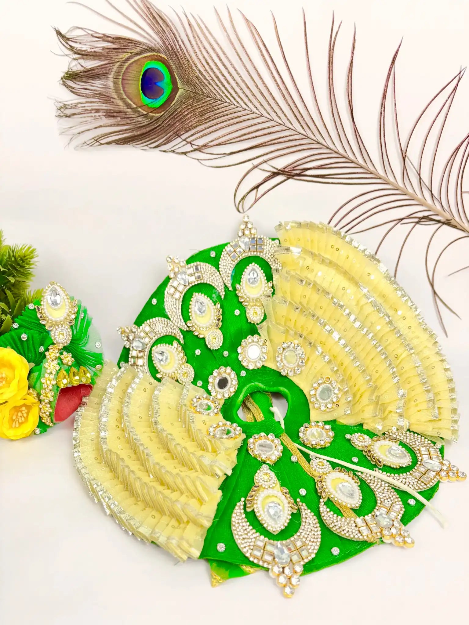 Emerald Glow Laddu Gopal Poshak with Pagdi & Mala