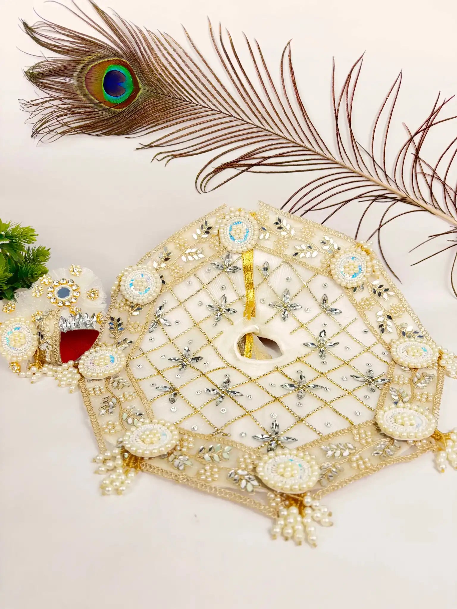 Divine White Laddu Gopal Poshak with Pagdi & Mala